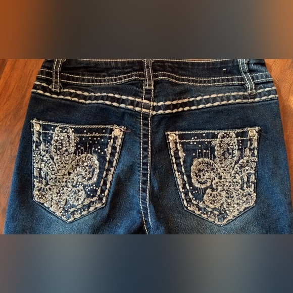 Never worn size 2 Rebel and Soul jeans - Picture 4 of 4